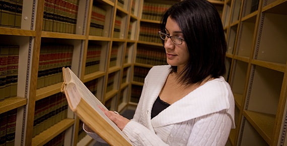 become a paralegal